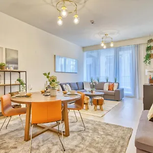 Incredible Views From Classy With Terrace Apartment